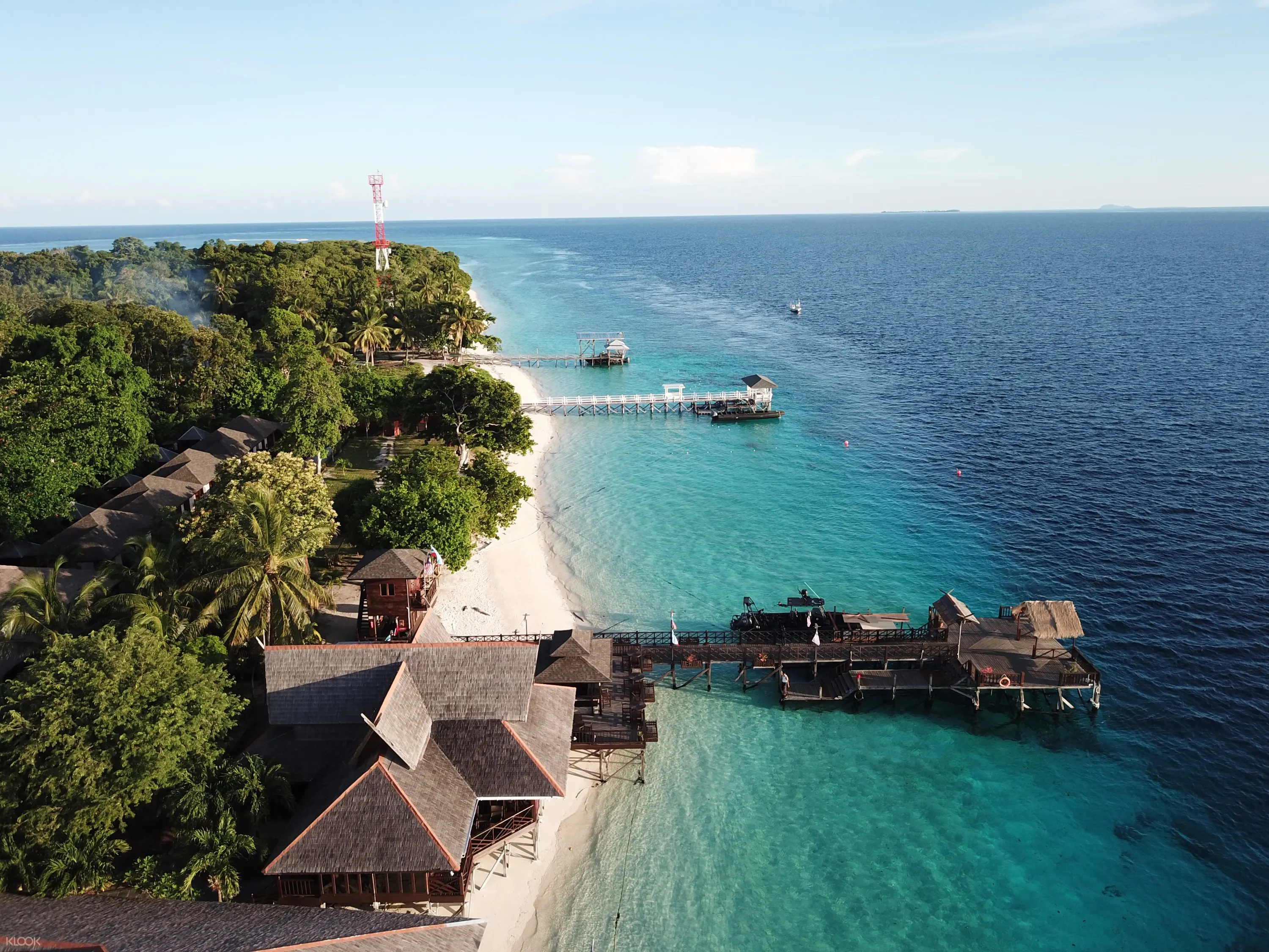 The Reef Dive Resort Overnight Package At Mataking Island In Semporna Klook Us Mataking island travelers' reviews, business hours, introduction, open hours. inr