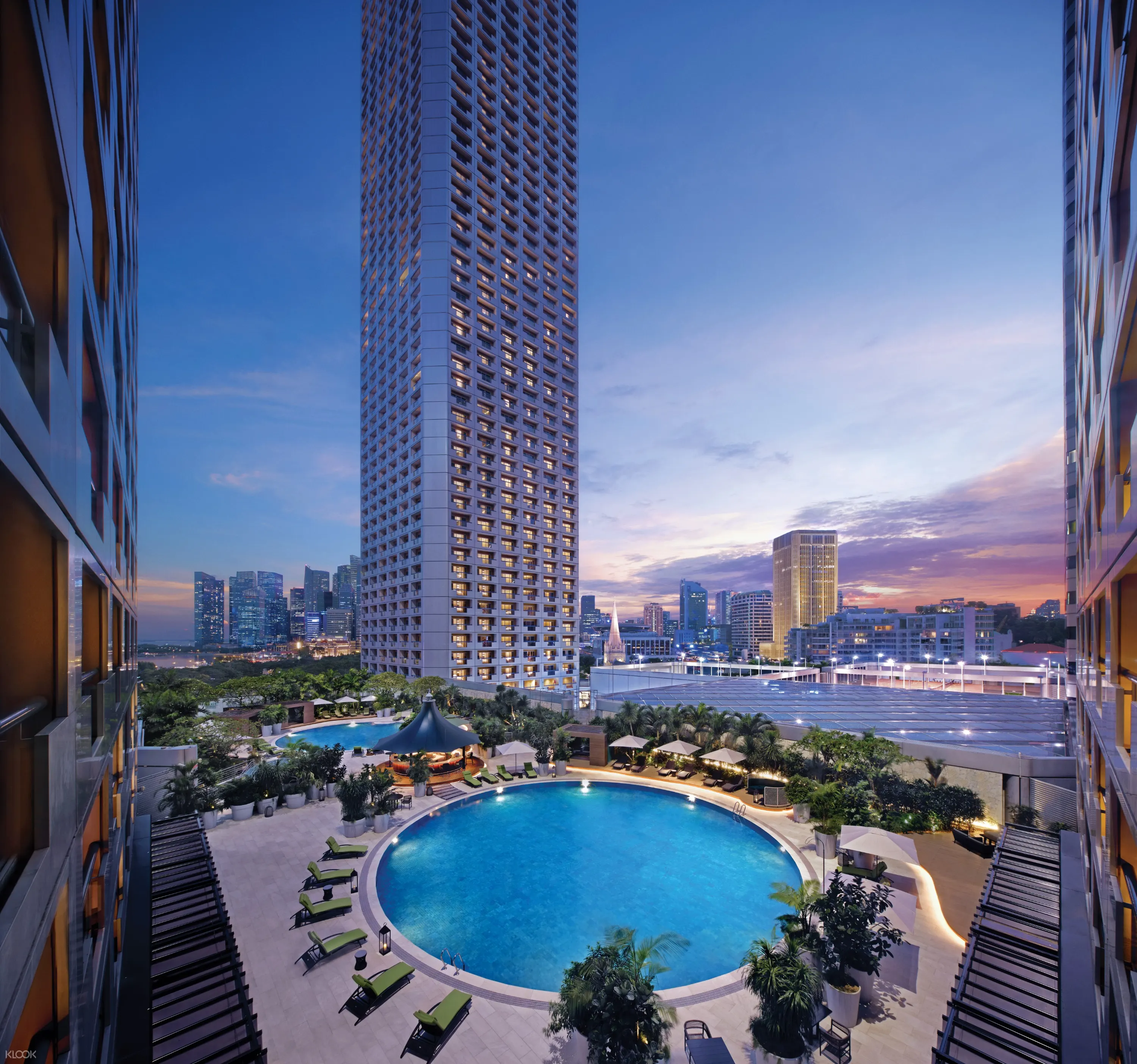 Fairmont Hotel Singapore Staycation With Sgd100 Dining Credit Klook クルック Fairmont Hotel Singapore Staycation With Sgd100 Dining Credit Klook クルック