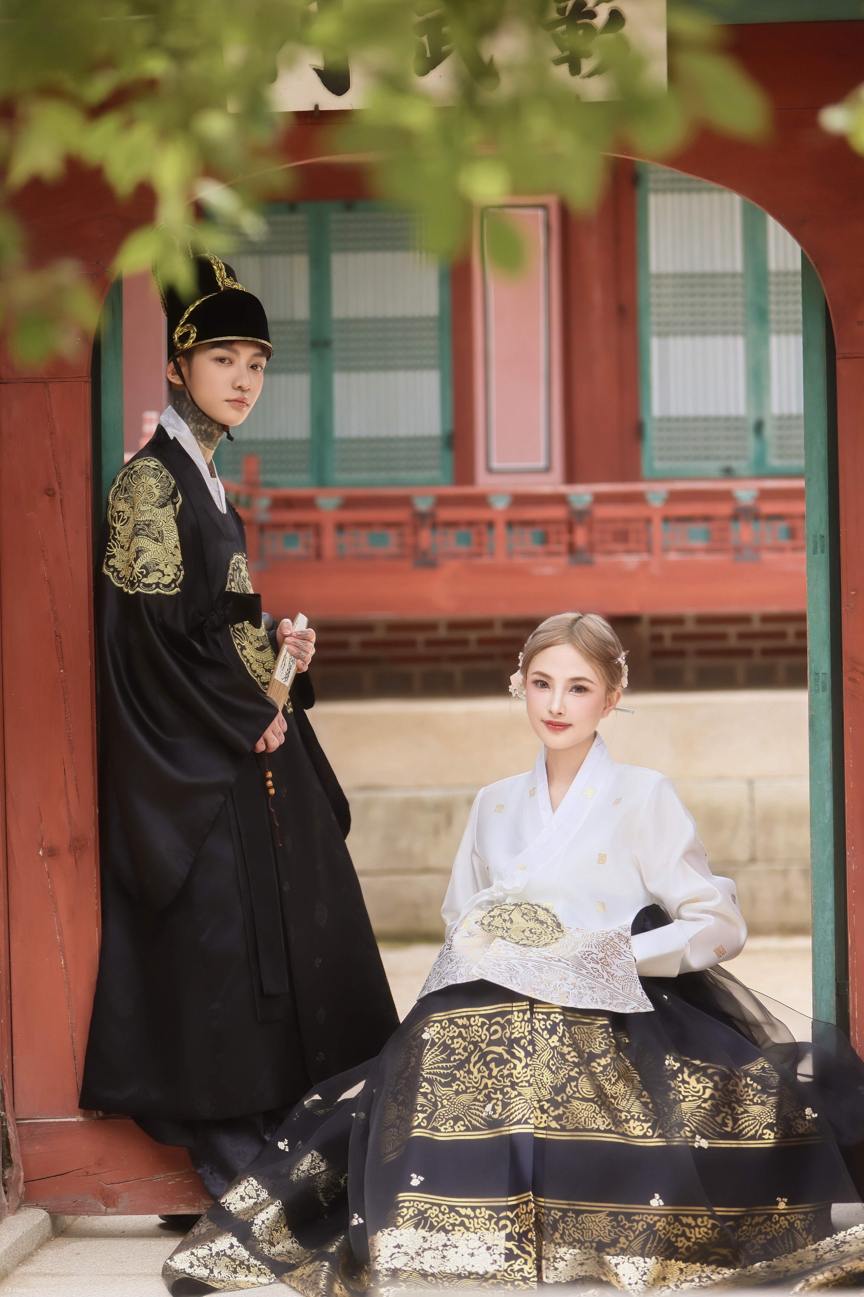 Hanok Village Hanbok- Near Gyeongbokgung Palace, Bukchon Hanok