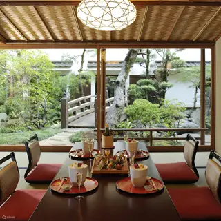 芝 豆腐屋UKAI（Toufuya Ukai）顶级豆腐料理 - 东京港区