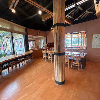 Fabrication de nouilles soba de Kagoshima avec des ingrédients locaux