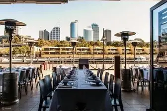 中国娃娃用餐体验
