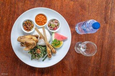 set menu a di Bebek Bengil di Bali