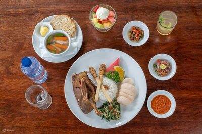 Menù fisso A al Bebek Bengil a Bali