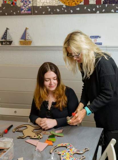 Trencadis Mosaic Class in Barcelona