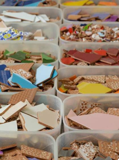 Trencadis Mosaic Class in Barcelona