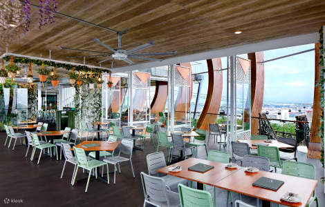 Spuds and Aprons Buffet