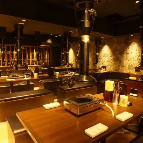 肉屋の台所（nikuyanodaidokoro）和牛烧肉吃到饱 - 京都三条河原町