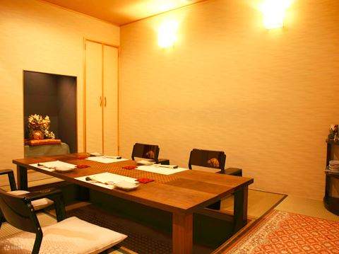 Katukanino Hanasaki (活カニの花咲) Michelin Starred Crab Dish in Sapporo