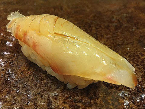 鮨ほしやま（鮨ほしやま） 大阪のミシュラン星付き寿司