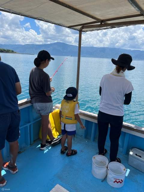 Pelayaran Teluk Kinkowan (Lapangan rakit memancing)