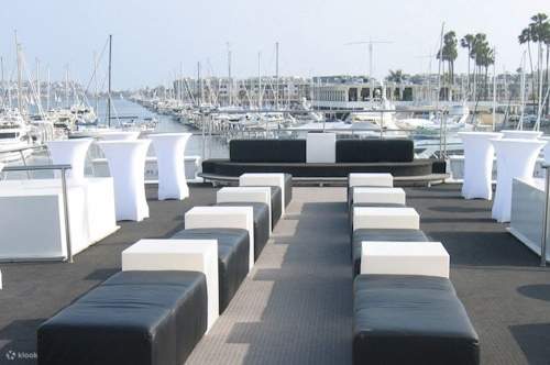 2 Hours Join In Champagne Brunch Cruise Experience in Newport Beach from  California - Klook India