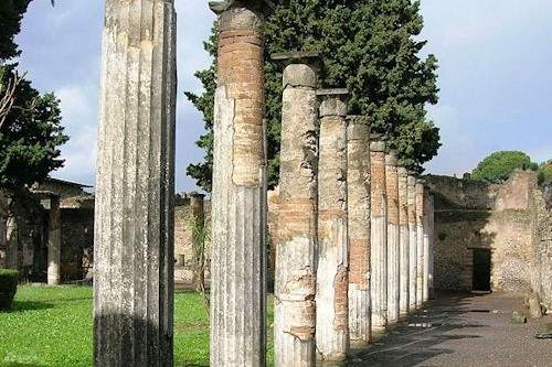 Pompeii Reserved Entrance
