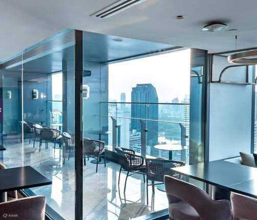 曼谷素坤逸卡尔顿酒店行政俱乐部酒廊跨年倒数晚宴