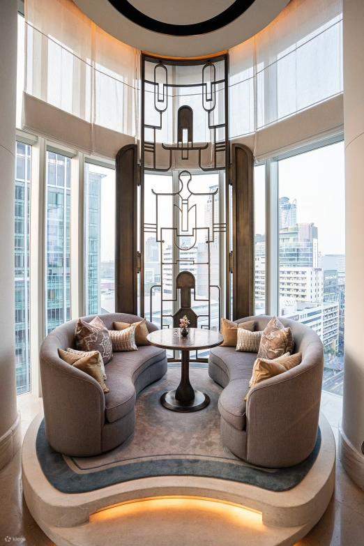 방콕 피콕 앨리 애프터눈 티 세트 by Waldorf Astoria