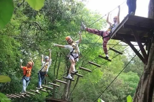 清迈凤凰冒险公园滑索