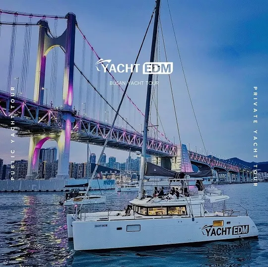 游艇君 - 釜山游艇之旅