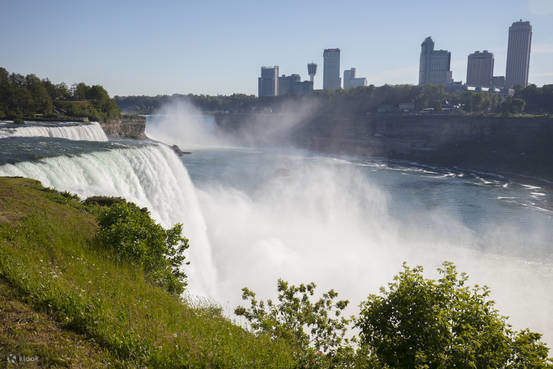 Cataratas Del Niágara, Estados Unidos. Una Vista De American Falls Y