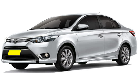 Toyota Vios argentée 