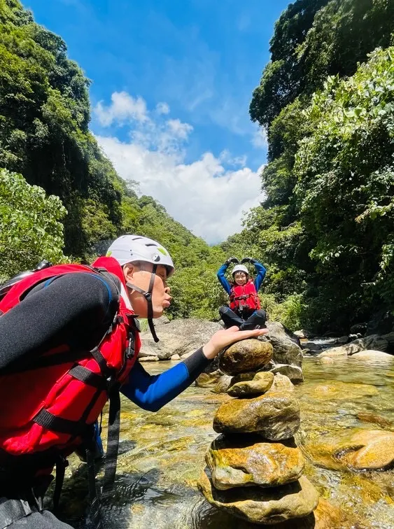 花莲: 三栈北溪溯溪体验/含攀瀑, 跳水, 原住民风味餐