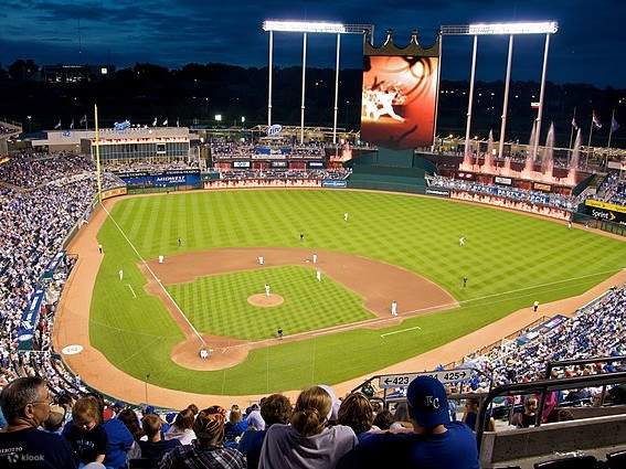 Match de baseball des Royals de Kansas City au Kauffman Stadium