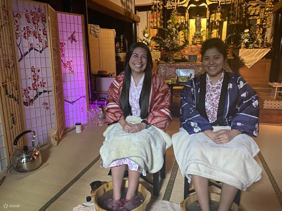 Osaka: Reiki japonés curativo y masaje de aromaterapia en el templo Saishoji