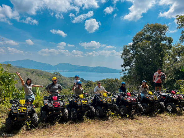 Skyline Flying Phuket - Die ultimative Zipline & ATV