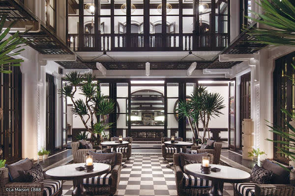 Makan Malam Di La Maison 1888 - Restoran Bintang Michelin (Termasuk Pemindahan