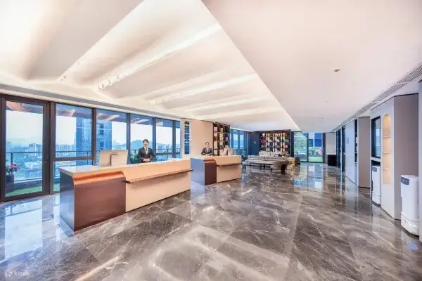 酒店大堂前台展示图