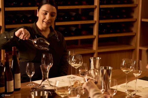 圣雨果酒庄品酒体验