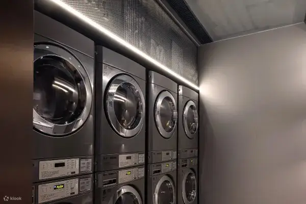酒店公共洗衣房环境展示图