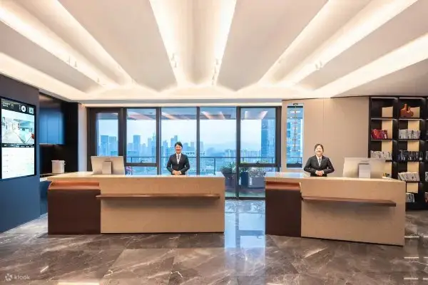 酒店大堂前台展示图