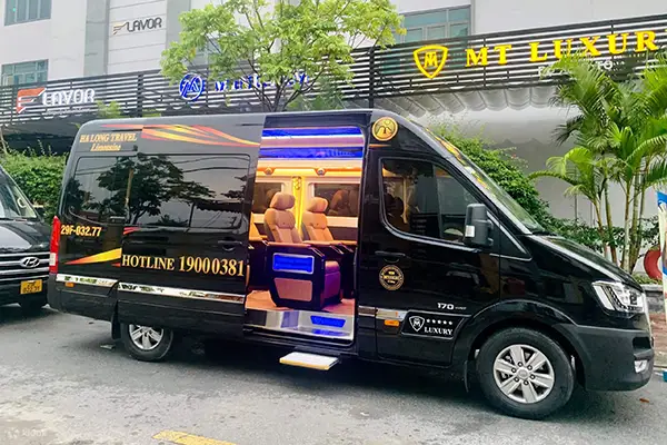 豪华轿车