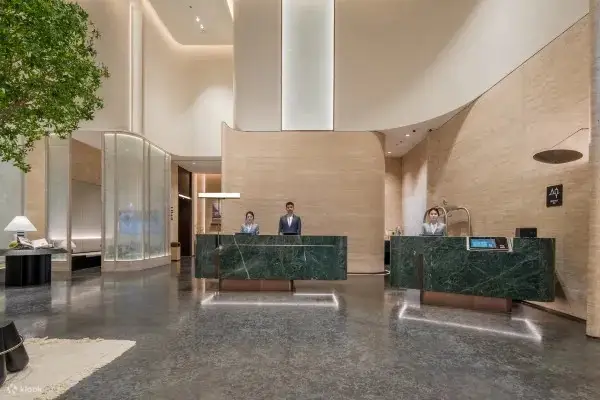 酒店大堂前台展示图