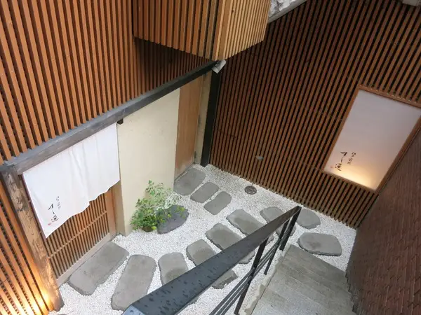 餐厅入口