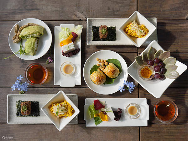 Вегетарианский шведский стол + оздоровительный суп-самовар