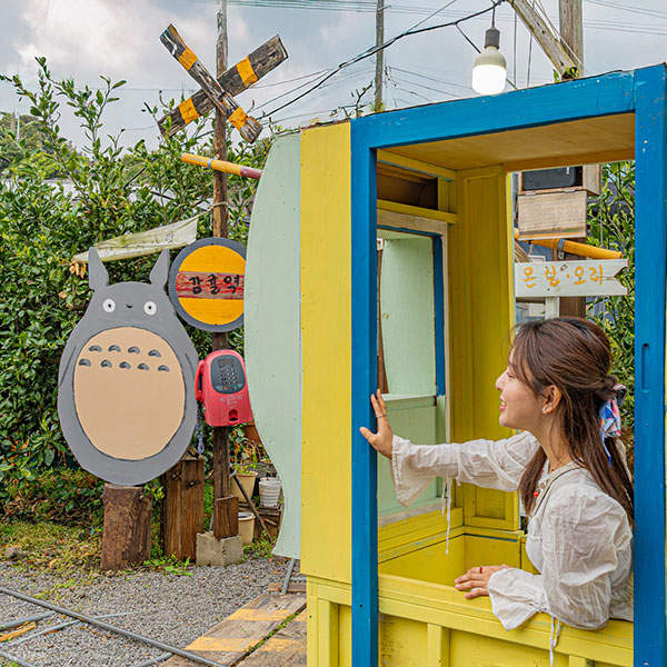 Jeju Alles Farm : Expérience de peinture en action