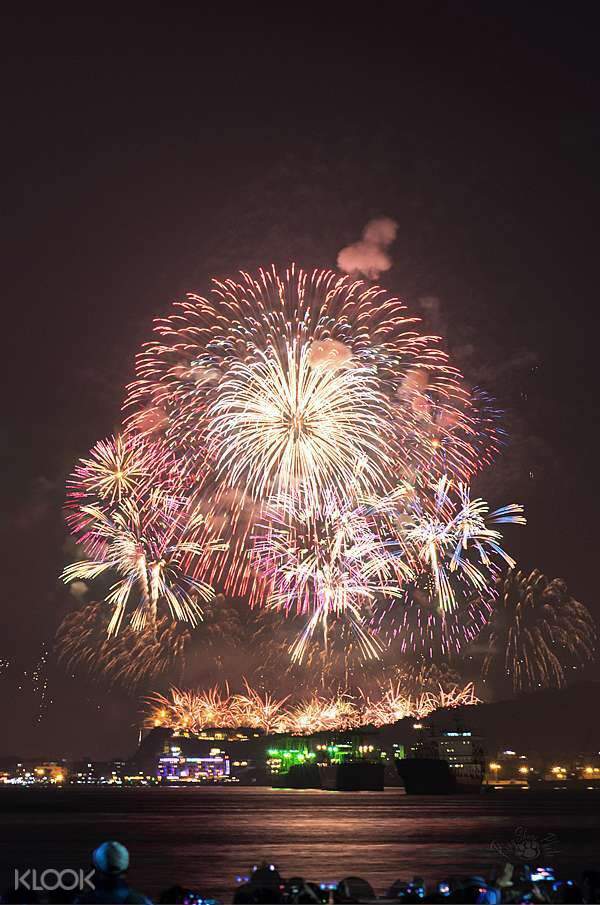 2021é«˜é›„æš®å…‰å³¶éŠè‰‡ç¢¼é ­è·¨å¹´æ´¾å° Klookå®¢è·¯å°ç£