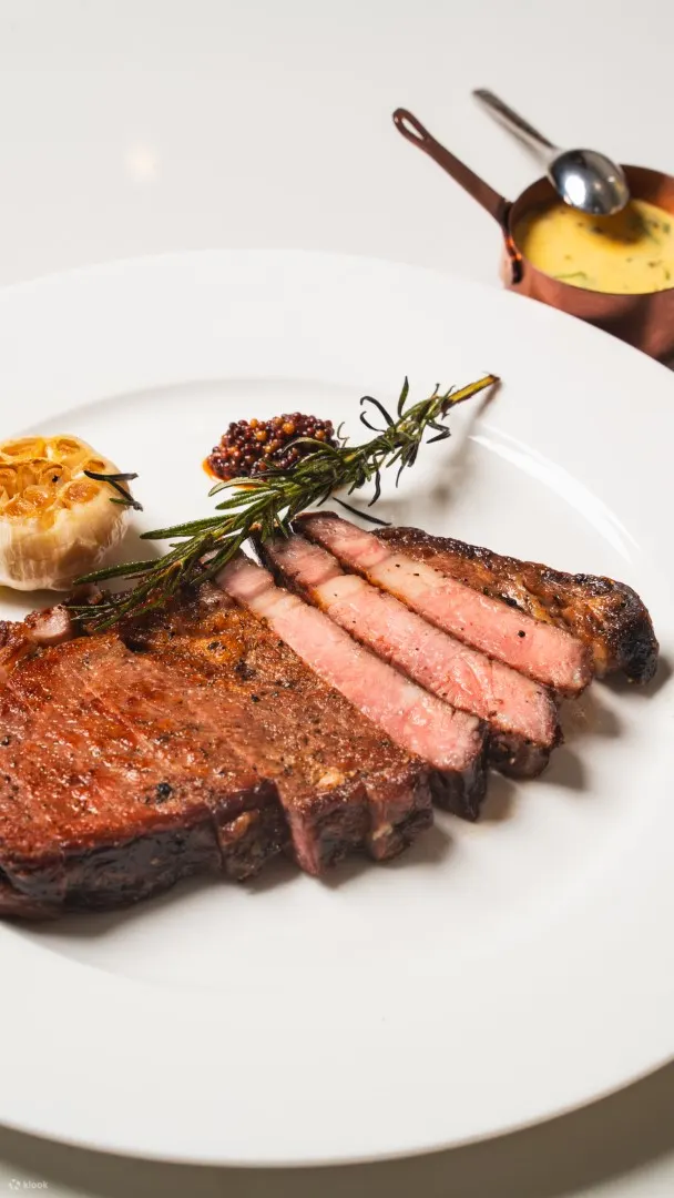 新加坡的 Wild Blaze Steakhouse