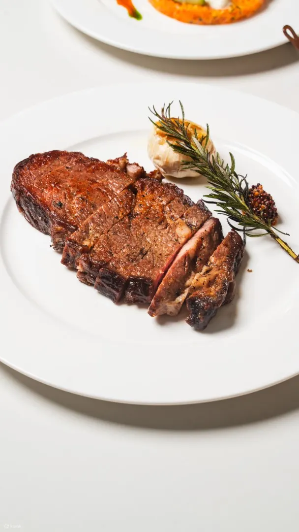 新加坡的 Wild Blaze Steakhouse