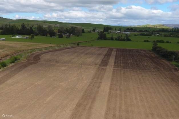 Degustación de whisky Lawrenny Tasmanian en la bodega