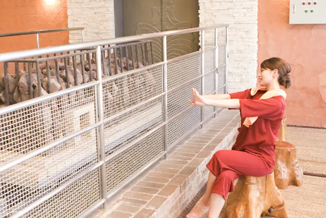 一个放松的女人