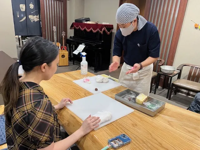 熊本县TOMODACHIYA和果子制作体验