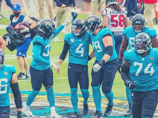 เกมการแข่งขันอเมริกันฟุตบอล Jacksonville Jaguars ที่ EverBank Stadium