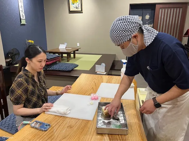 熊本县TOMODACHIYA和果子制作体验
