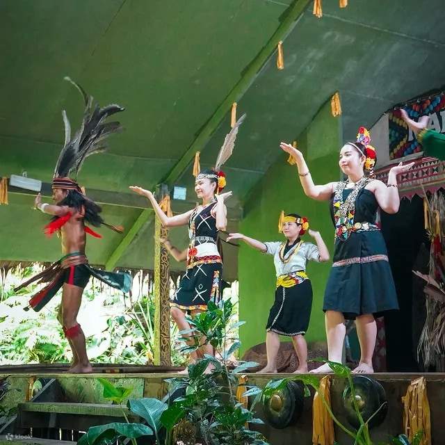 หมู่บ้านวัฒนธรรมมารีมารี (ทัวร์ครึ่งวัน)