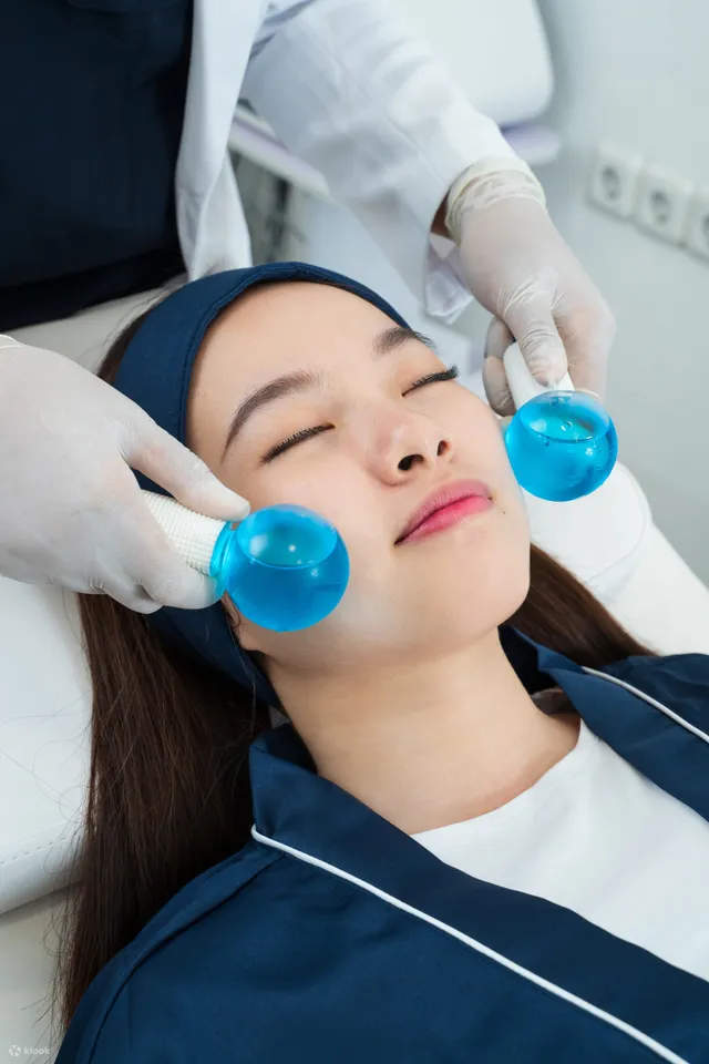 Sozo Skincare Clinic BSD 南タンゲラン