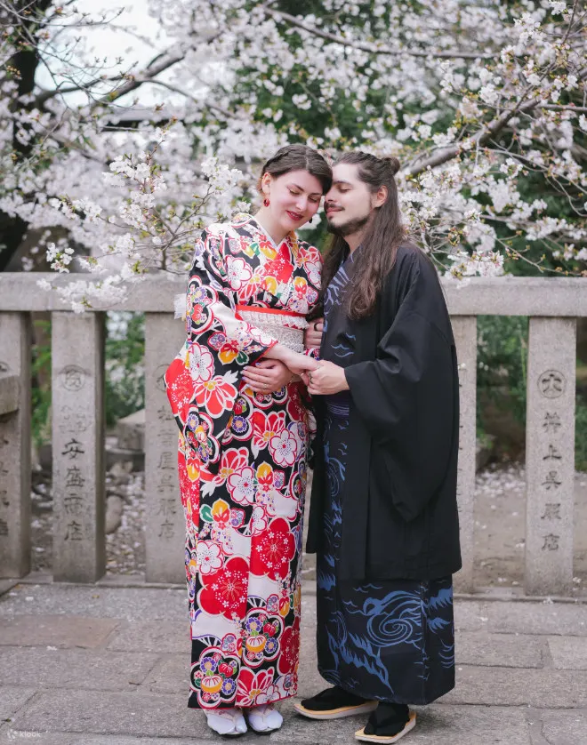 京都祇园 和服租赁体验（京都／レンタル着物first提供）