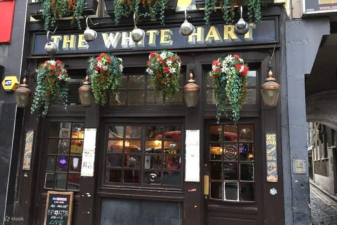 Experience the Chilling Tales of Jack the Ripper with a Guided Walking