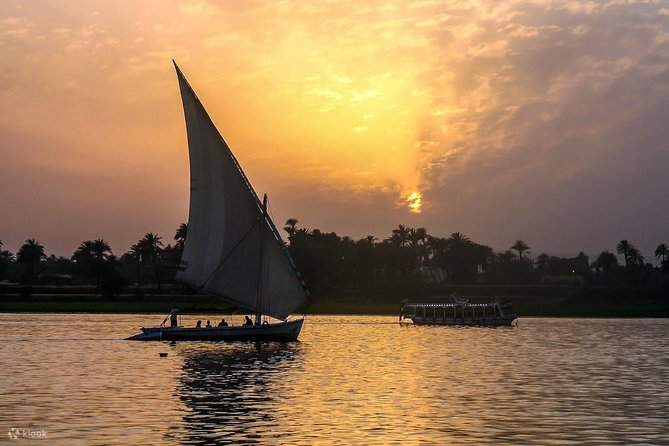 Private Sunset Felucca Ride di Sungai Nil di Luxor